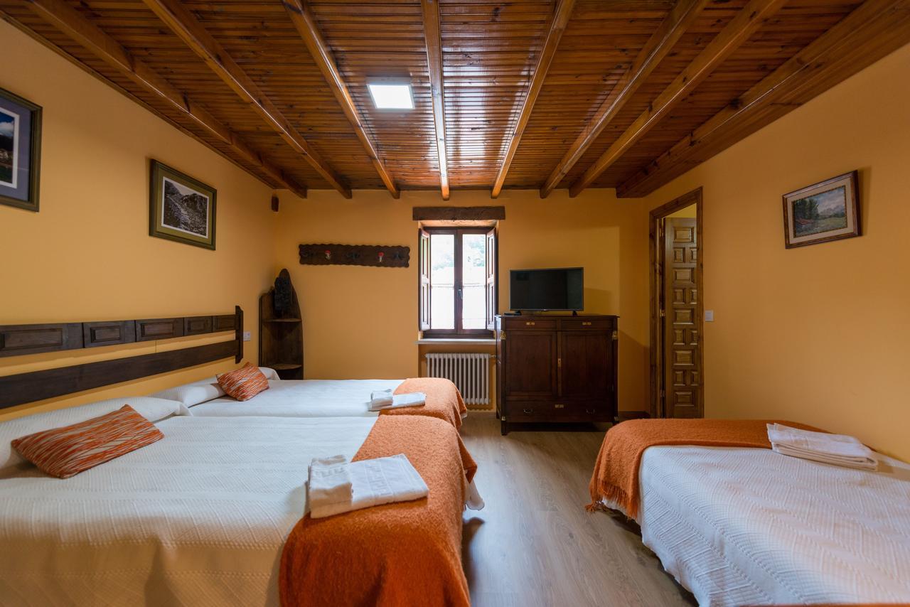 Hostal Pena Santa Soto  외부 사진