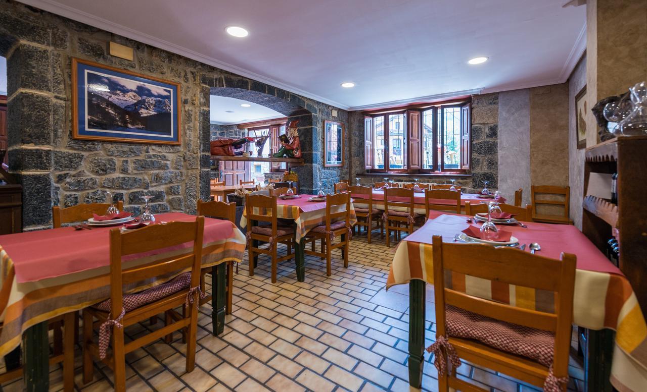 Hostal Pena Santa Soto  외부 사진